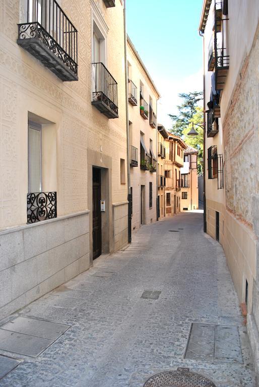 Hospedaje La Juderia Segovia Exteriör bild